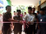 Penjabat_Bupati_Muaro_Jambi_Drs__Raden_Najmi_hadir_dan_meresmikan_Gerai_Datuk_Kader